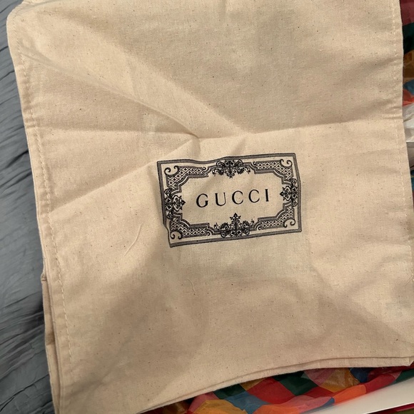 I can no longer fit. - Picture 5 of 8